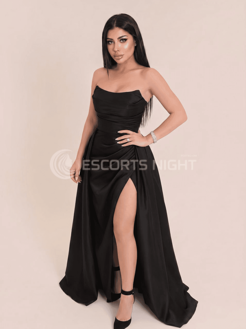 Russian Escorts in Fort , Mumbai