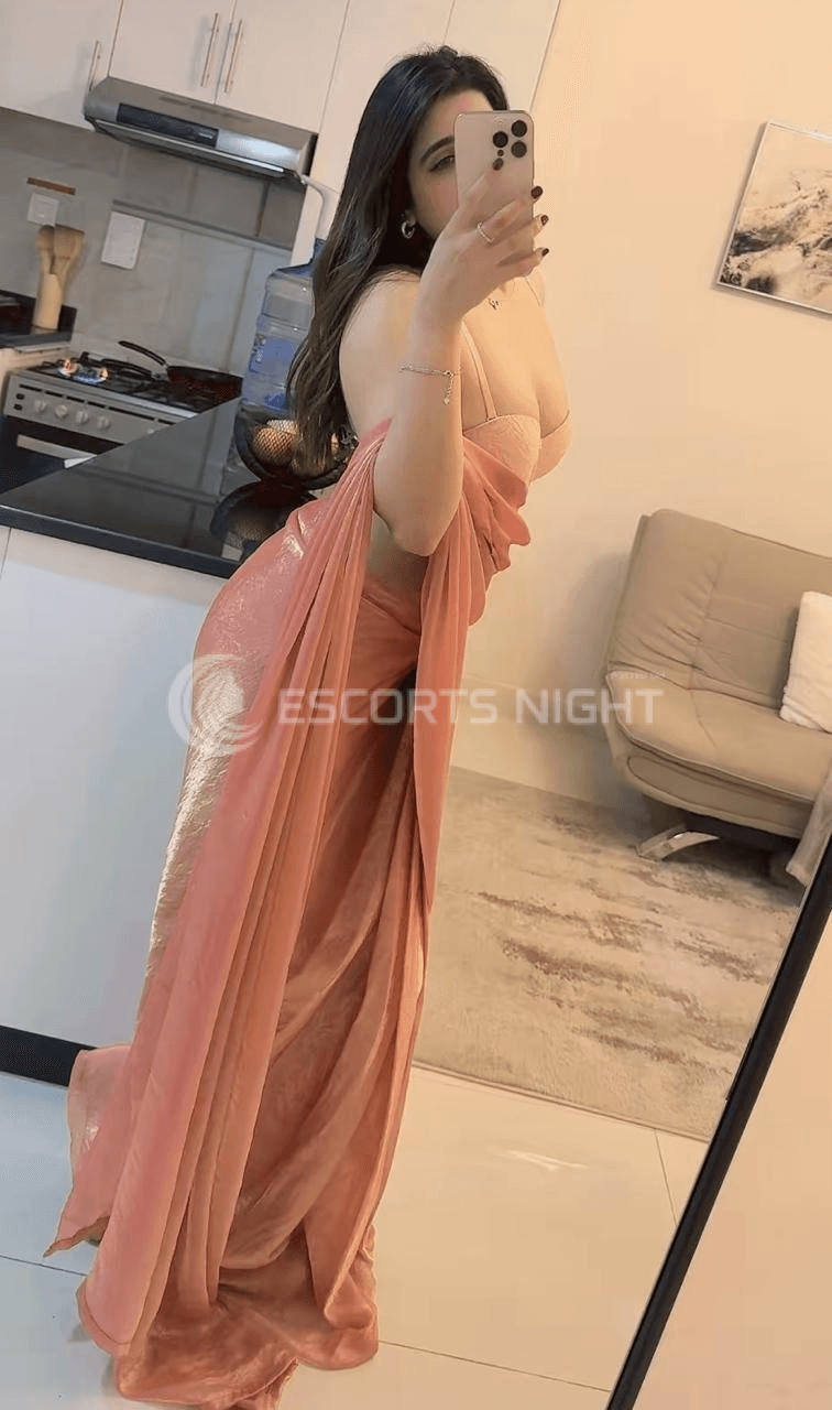 Call Girls in Connaught Place , Delhi