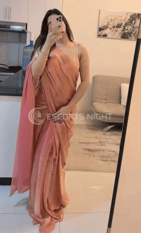 Call Girls in Connaught Place , Delhi